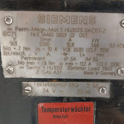 Siemens Permanent-Magnet-Motor Servomotor 1HU3073-0AC01-Z